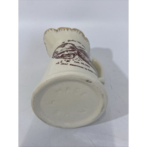 Vintage John H Glenn 1960s Moon Orbit Commemorative Ceramic Souvenir Pitcher - Picture 7 of 7